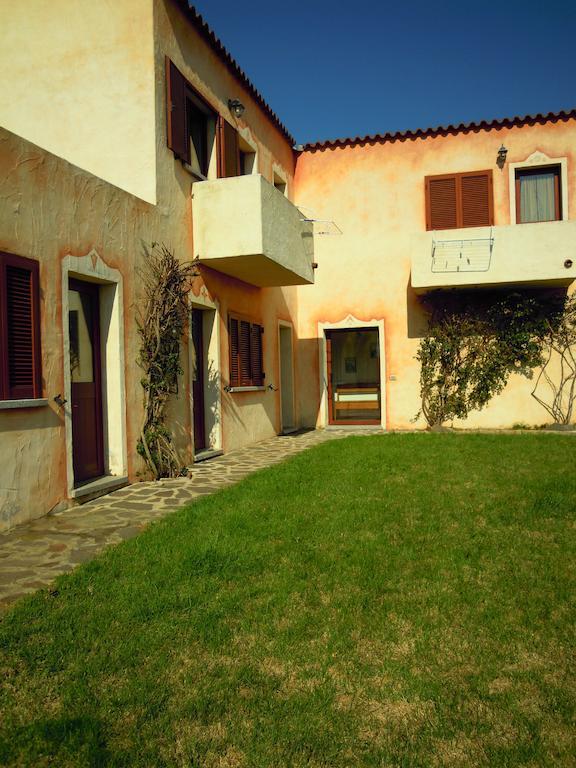 Agriturismo Candela Hotel Arzachena Buitenkant foto
