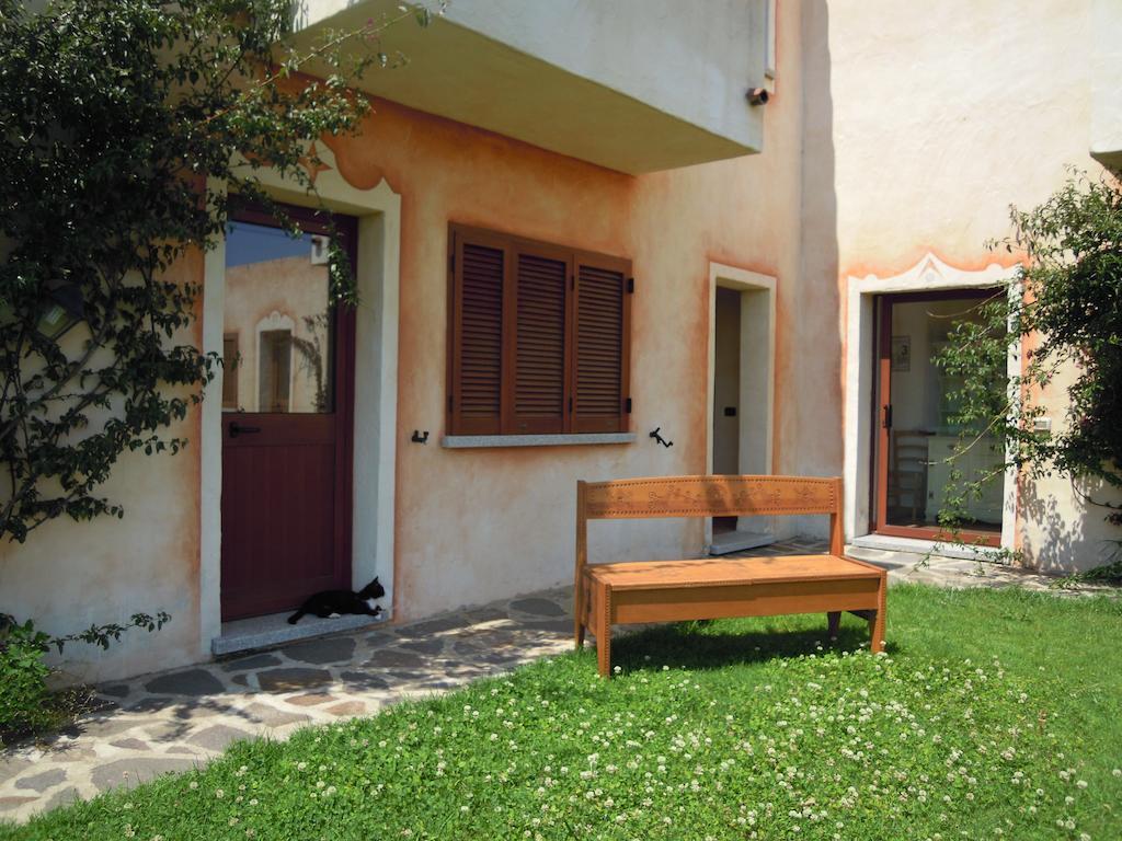 Agriturismo Candela Hotel Arzachena Buitenkant foto